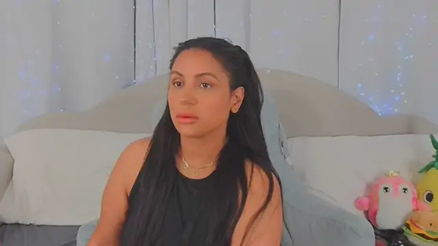 Snapshot of MeghanXO chatting on 07-11-26, 01:58 MeghanXO online show from 07-11-26, 01:58