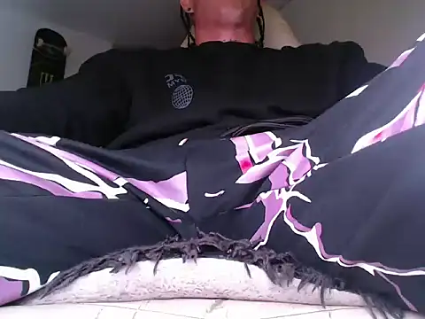 Snapshot of xxxtreme_master7 chatting on 06-22-26, 02:46 xxxtreme master7 online show from 06-22-26, 02:46