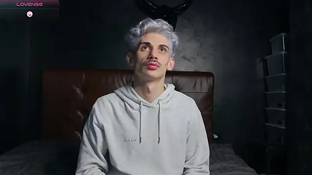 Snapshot of DanielCrush1 chatting on 01-17-26, 06:22 DanielCrush1 online show from 01-17-26, 06:22