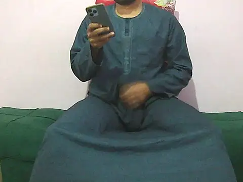 Snapshot of foxsanSs chatting on 01-10-26, 02:35 foxsanSs online show from 01-10-26, 02:35