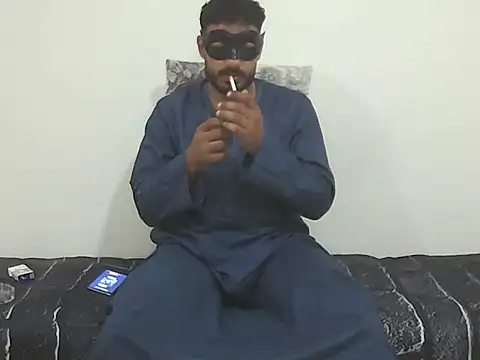 Snapshot of foxsanSs chatting on 07-16-26, 01:17 foxsanSs online show from 07-16-26, 01:17