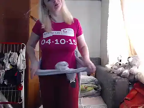 BustyBlond online show from 02-12-25, 06:51