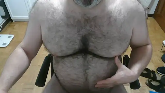 mikeyhotbear online show from 07-19-26, 05:11