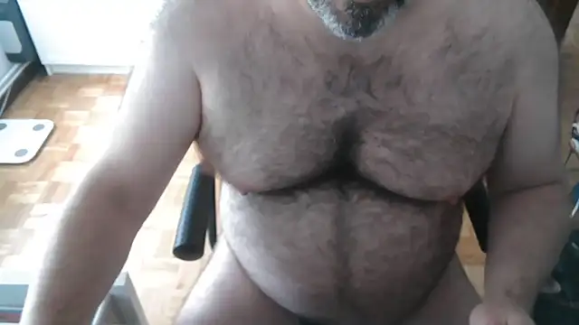mikeyhotbear online show from 07-28-26, 02:57