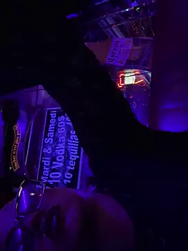 Snapshot of RuggyRackz chatting on 03-10-25, 01:45 RuggyRackz online show from 03-10-25, 01:45