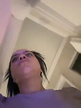 Snapshot of RuggyRackz chatting on 11-03-25, 11:15 RuggyRackz online show from 11-03-25, 11:15