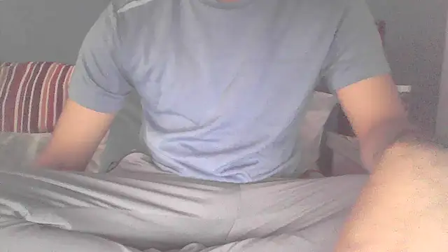 Snapshot of Elixire1 chatting on 02-23-25, 11:44 Elixire1 online show from 02-23-25, 11:44