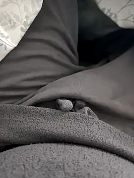 Elixire1 online show from 03-24-26, 05:40