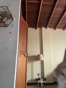 GabriSaenz online show from 01-06-26, 02:10