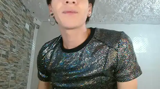 Snapshot of omar_alurba chatting on 12-10-24, 04:38 omar alurba online show from 12-10-24, 04:38
