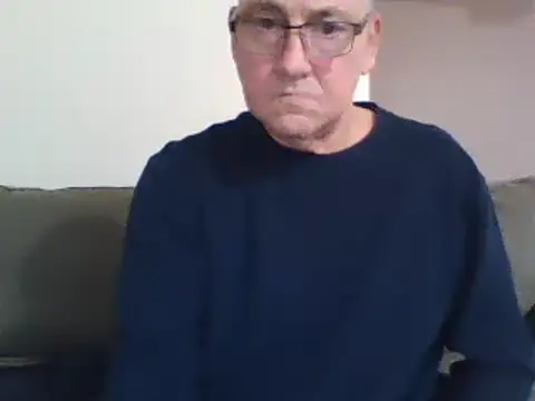 Snapshot of takeitall101 chatting on 12-14-24, 06:20 takeitall101 online show from 12-14-24, 06:20