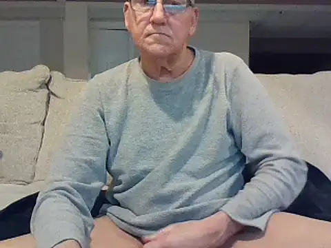 Snapshot of takeitall101 chatting on 02-15-25, 09:27 takeitall101 online show from 02-15-25, 09:27