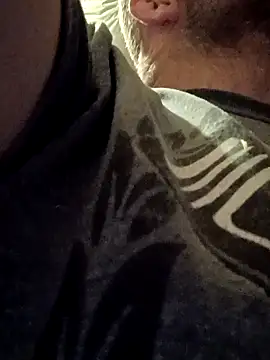 Snapshot of 420pussylickr chatting on 12-04-25, 08:01 420pussylickr online show from 12-04-25, 08:01