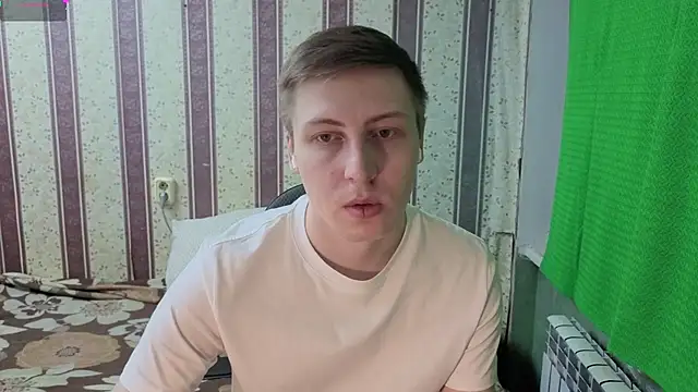 Snapshot of darienlarge chatting on 02-24-26, 05:16 darienlarge online show from 02-24-26, 05:16