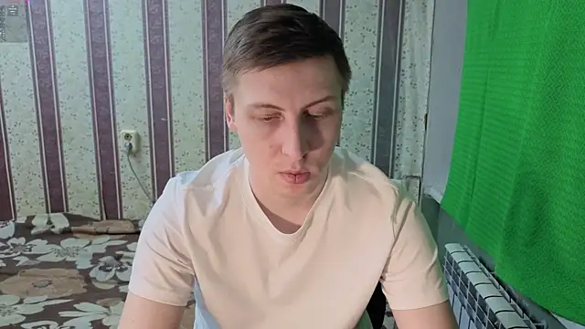 Snapshot of darienlarge chatting on 02-24-26, 05:22 darienlarge online show from 02-24-26, 05:22