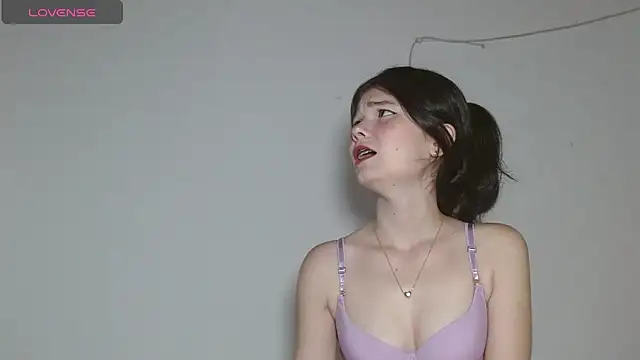 emily littesweet online show from 07-10-26, 01:43