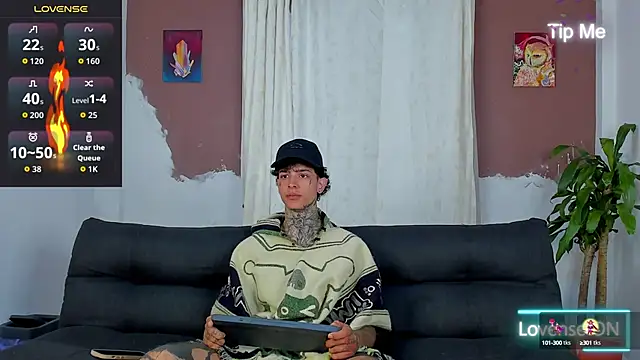 Aron ford online show from 10-10-25, 12:37