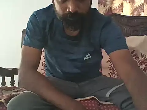 Snapshot of Indiaguy4u chatting on 03-20-26, 05:56 Indiaguy4u online show from 03-20-26, 05:56