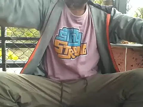 Snapshot of Indiaguy4u chatting on 03-24-26, 02:49 Indiaguy4u online show from 03-24-26, 02:49