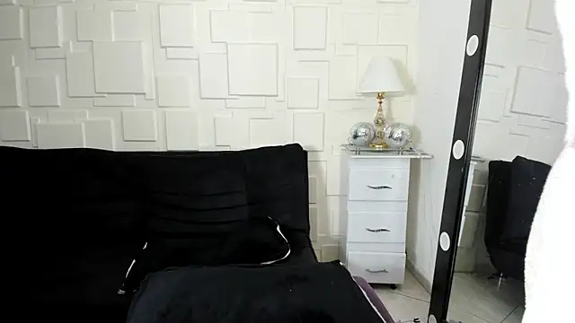 dollpamela online show from 12-29-24, 11:18