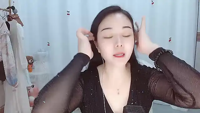 Angel-C online show from 11-06-25, 01:17