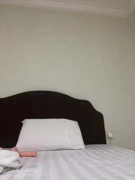 Sanieku online show from 03-21-26, 08:41