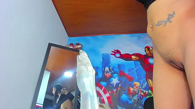 Snapshot of Anne_Robert chatting on 01-17-25, 08:44 Anne Robert online show from 01-17-25, 08:44