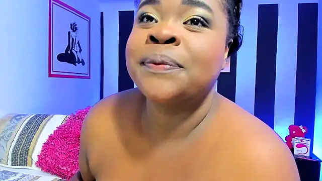 Snapshot of YeminaLeman chatting on 12-25-24, 12:48 YeminaLeman online show from 12-25-24, 12:48