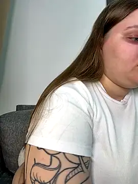 perfect sweety girl online show from 10-19-25, 06:41