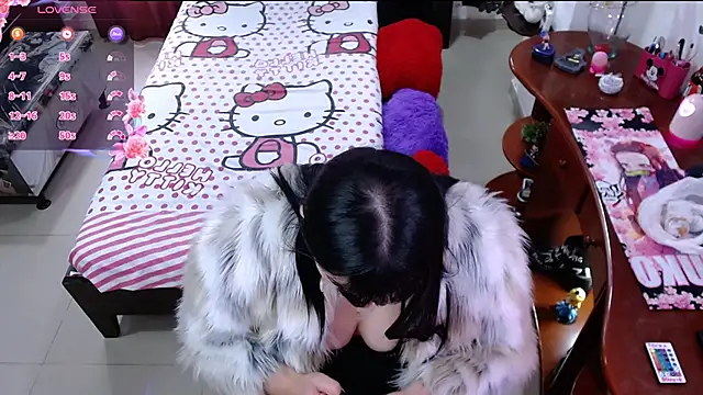 lufek23 online show from 01-03-25, 08:22