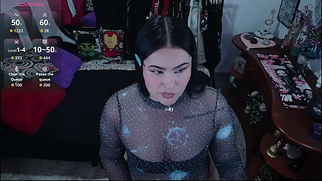 lufek23 online show from 10-03-25, 01:19