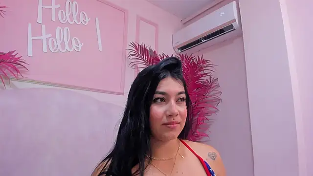 Natasharuso online show from 02-19-25, 02:44