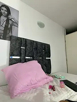 Natasharuso online show from 03-13-26, 09:27