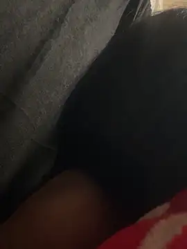 Snapshot of Goddesskarisma chatting on 12-05-25, 01:25 Goddesskarisma online show from 12-05-25, 01:25