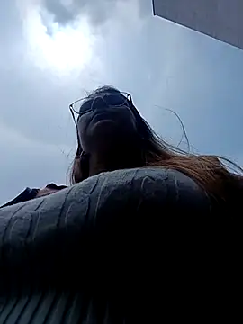 Latina sexy1 online show from 03-13-25, 04:34