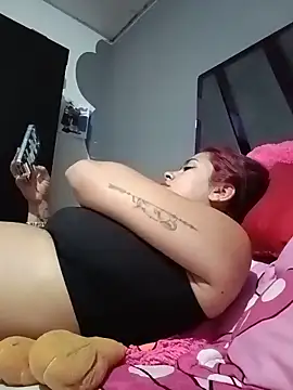 Latina sexy1 online show from 05-26-26, 01:01