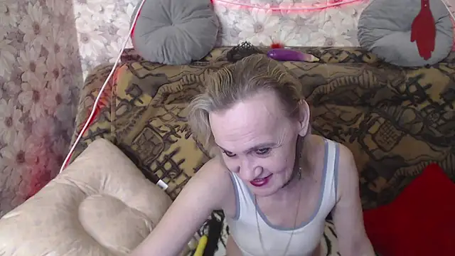 MissBekker online show from 03-18-25, 08:15