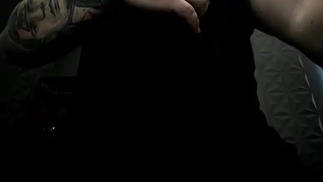 Snapshot of TonyWilcox chatting on 01-27-25, 12:16 TonyWilcox online show from 01-27-25, 12:16