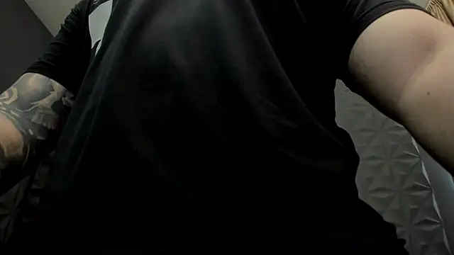 Snapshot of TonyWilcox chatting on 02-09-25, 09:05 TonyWilcox online show from 02-09-25, 09:05