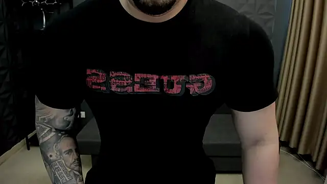 Snapshot of TonyWilcox chatting on 02-20-25, 02:57 TonyWilcox online show from 02-20-25, 02:57