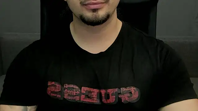 Snapshot of TonyWilcox chatting on 02-22-25, 12:40 TonyWilcox online show from 02-22-25, 12:40