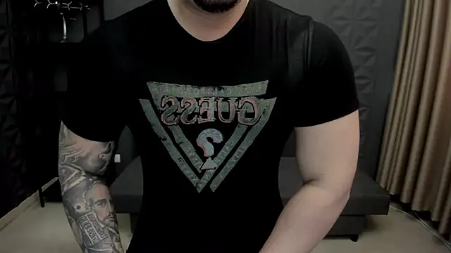 Snapshot of TonyWilcox chatting on 03-13-25, 08:04 TonyWilcox online show from 03-13-25, 08:04