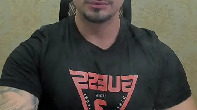 Snapshot of TonyWilcox chatting on 09-29-25, 05:12 TonyWilcox online show from 09-29-25, 05:12