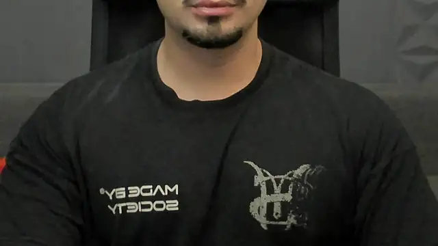 Snapshot of TonyWilcox chatting on 10-08-25, 05:49 TonyWilcox online show from 10-08-25, 05:49