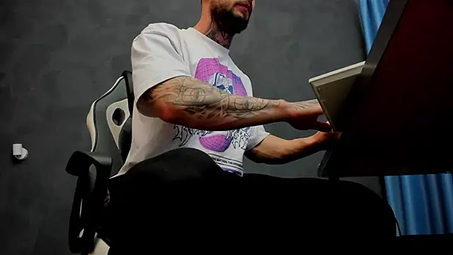 BrianHunts online show from 02-24-25, 10:48