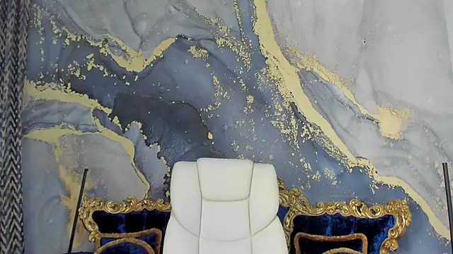 Daphne Moss online show from 02-11-25, 02:02