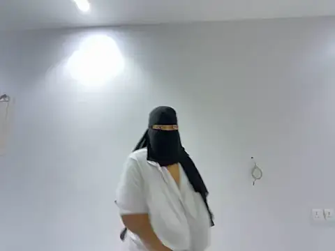 Snapshot of Submissive_Arab chatting on 02-08-25, 05:29 Submissive Arab online show from 02-08-25, 05:29