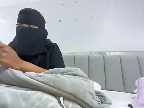 Snapshot of Submissive_Arab chatting on 02-12-25, 05:05 Submissive Arab online show from 02-12-25, 05:05