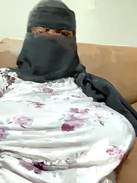 Snapshot of Submissive_Arab chatting on 10-10-25, 12:37 Submissive Arab online show from 10-10-25, 12:37