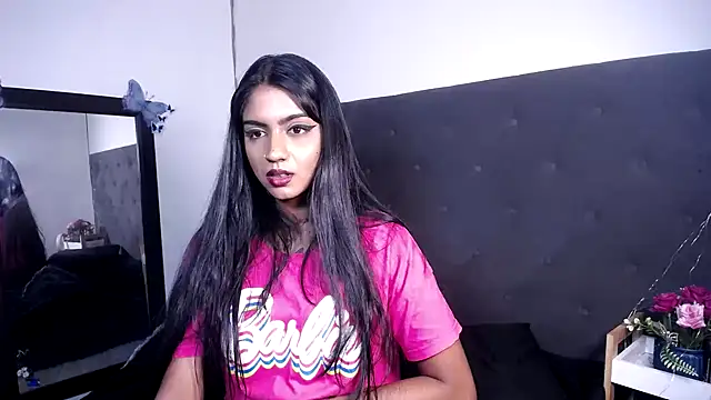 Delilah Blazee online show from 03-28-26, 05:18